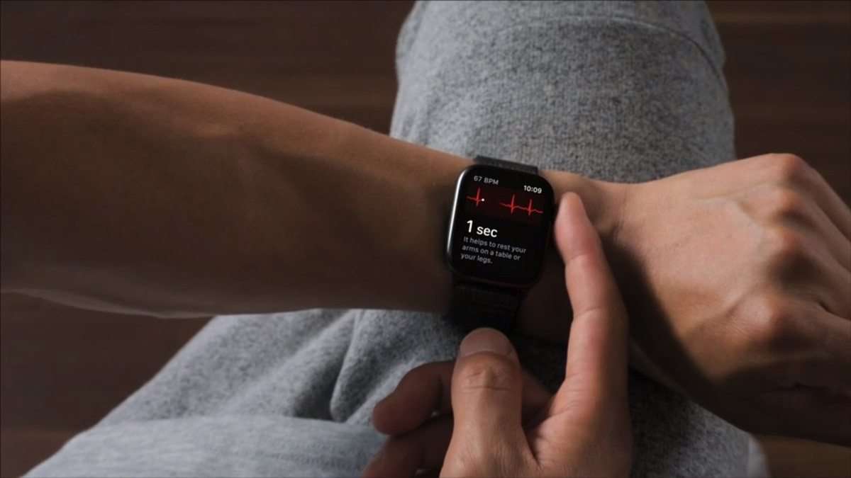 22 Yaş Altı Kullanıcılar Apple Watch EKG’yi Nasıl Kullanabilir?