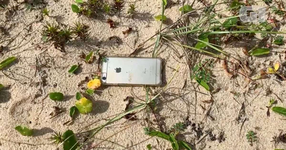 Uçaktan Düşen iPhone Kurtuldu ve Düşüş Anını Videoya Kaydetti