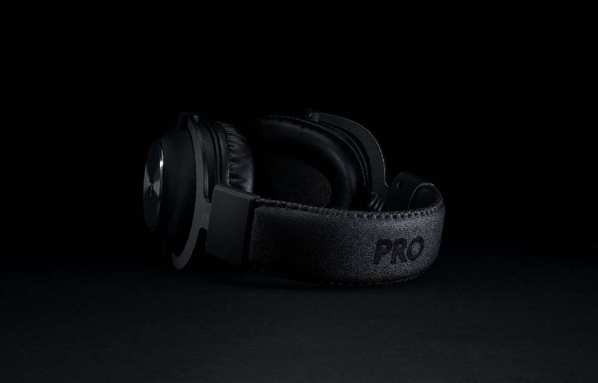 Logitech’ten Yeni Kablosuz Kulaküstü Oyuncu Kulaklığı: Pro X Lightspeed