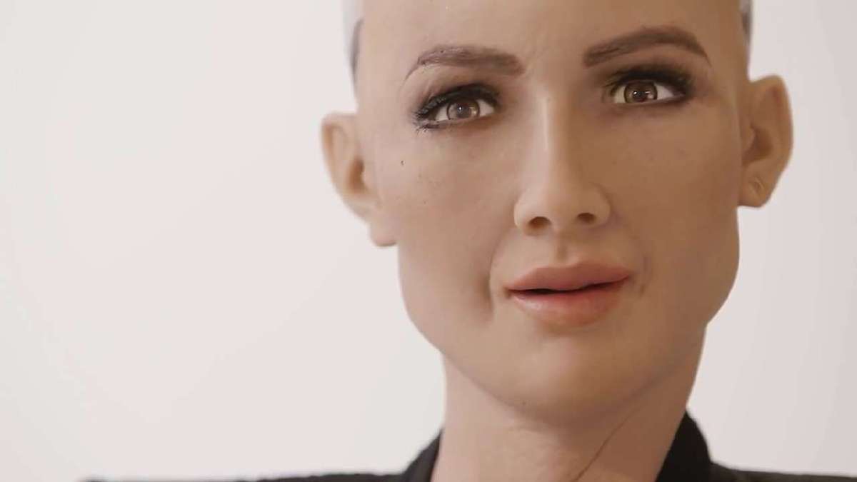 Robot Sophia Türkiye’ye Geliyor