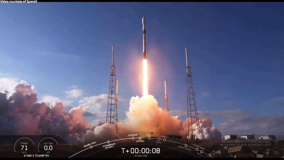 SpaceX 60 Starlink Uydusunu Daha Uzaya Gönderdi