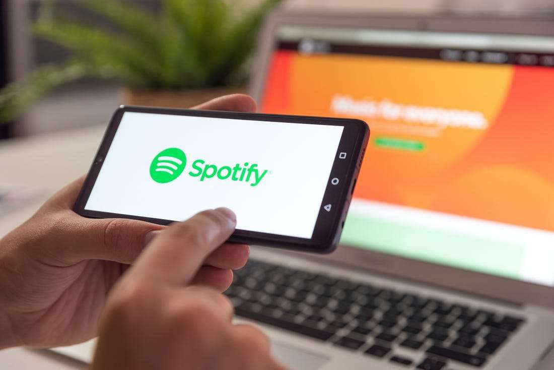 Spotify’a Yeni Özellik: Telefondaki Diğer Müzikler de Uygulamada Dinlenebilecek